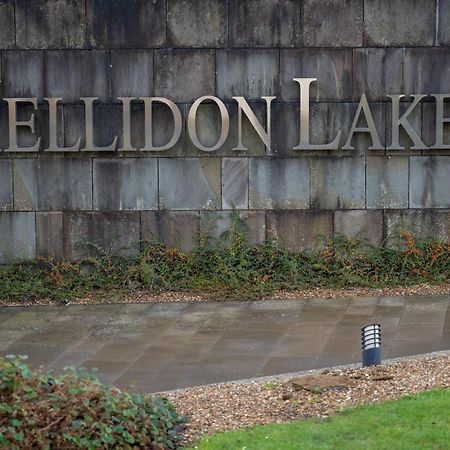 Hellidon Lakes Hotel Daventry Exteriör bild