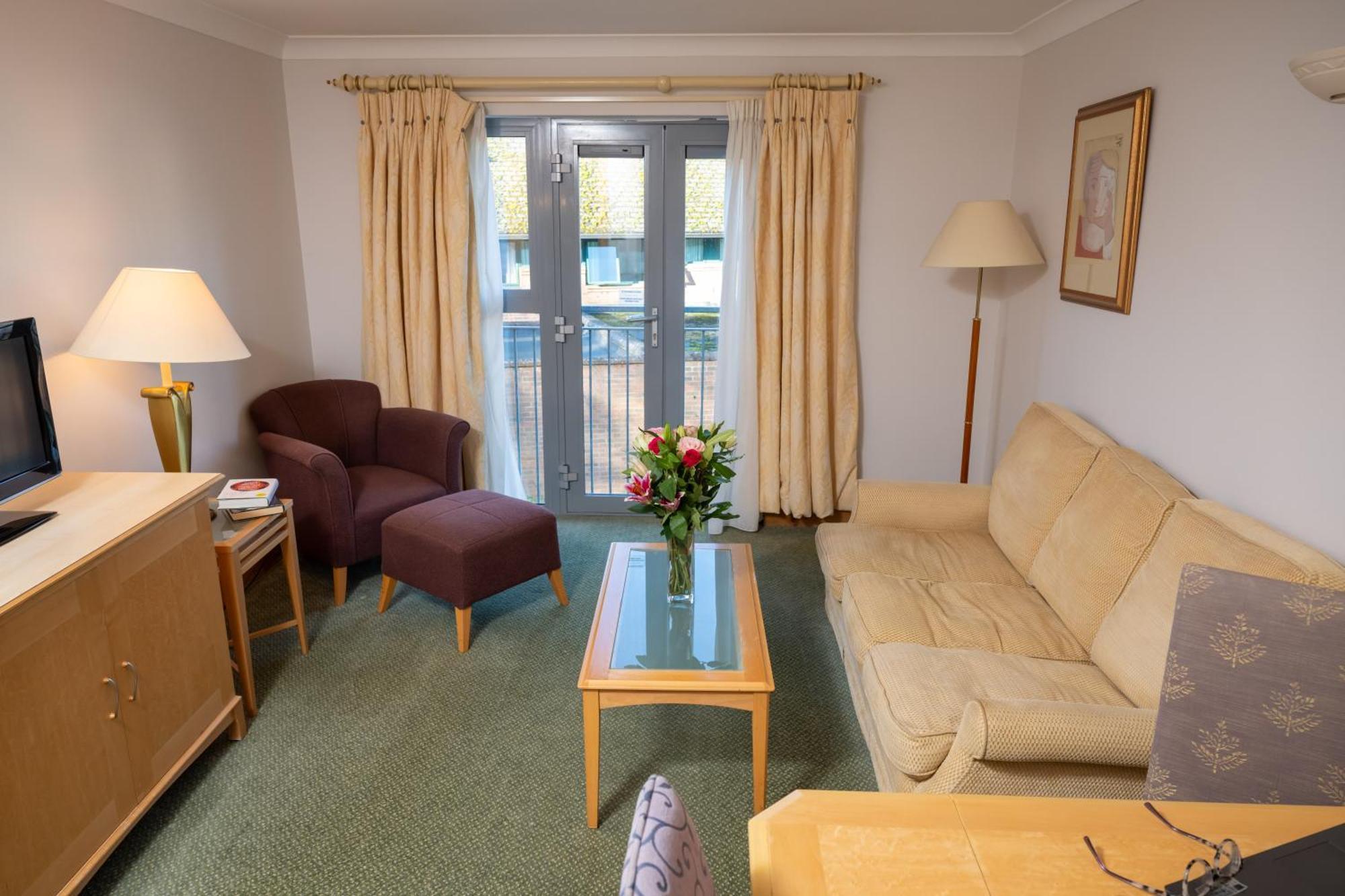 Hellidon Lakes Hotel Daventry Exteriör bild