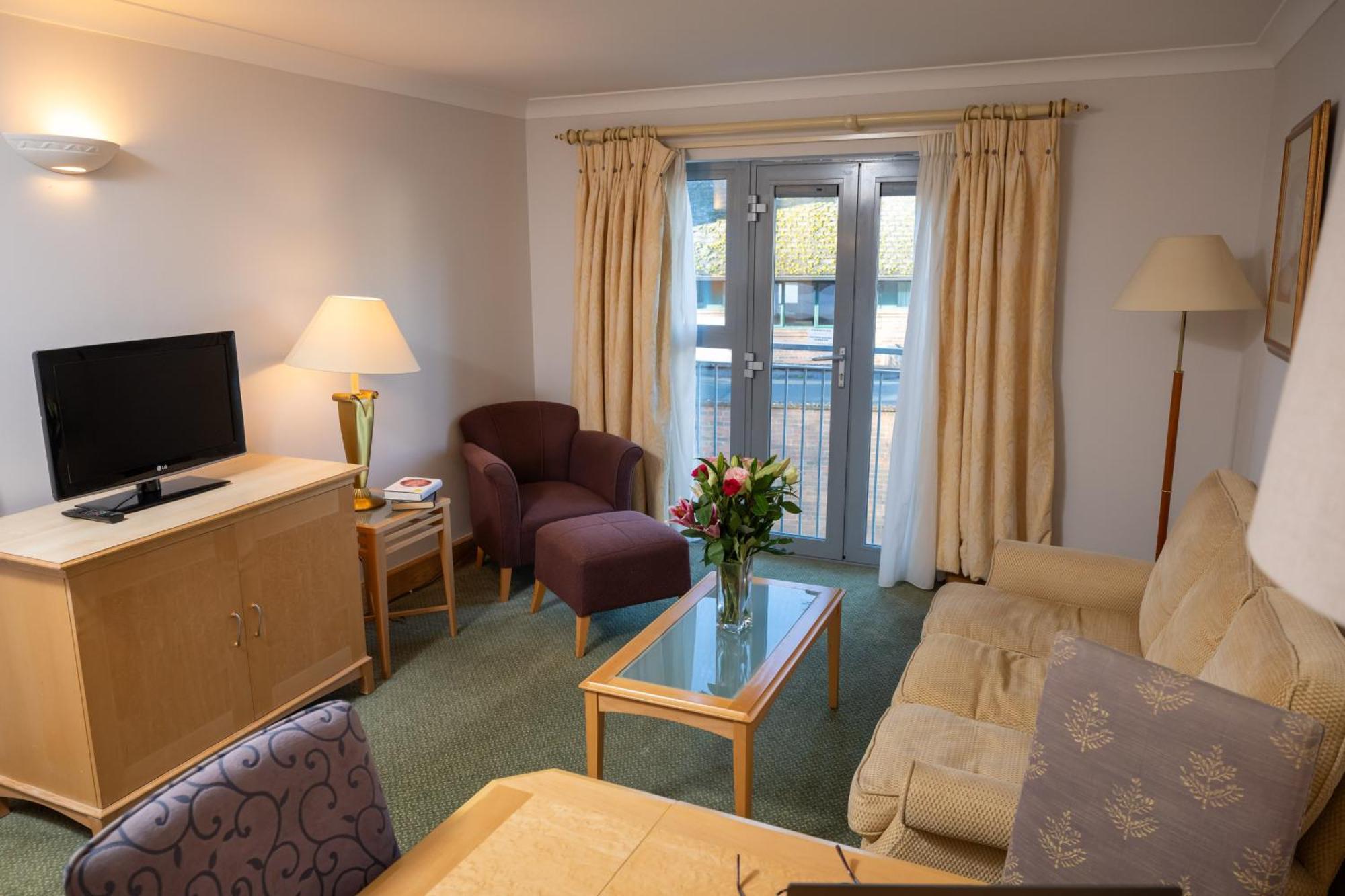 Hellidon Lakes Hotel Daventry Exteriör bild