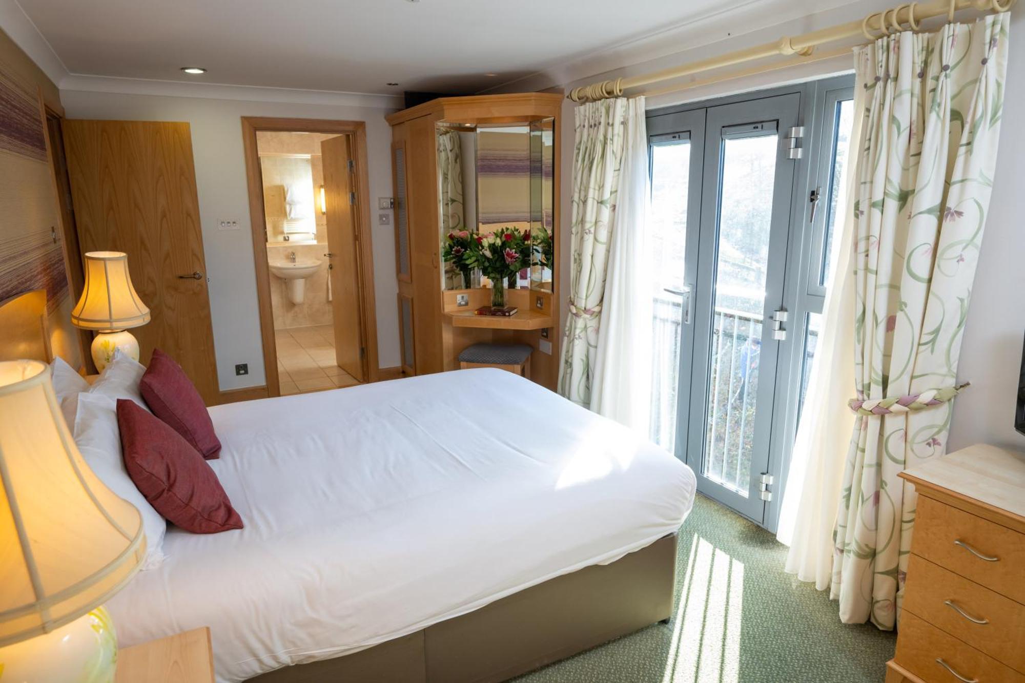 Hellidon Lakes Hotel Daventry Exteriör bild